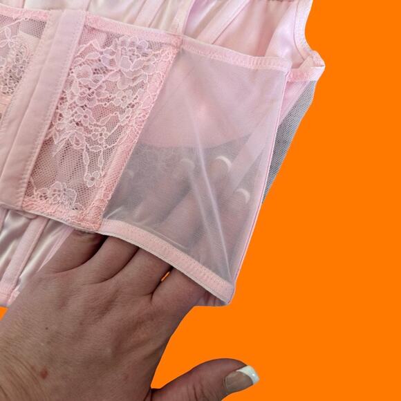 Victoria's Secret Pink Lace Bustier Corset Top NWT Medium Fairy Coquette - Picture 4 of 6